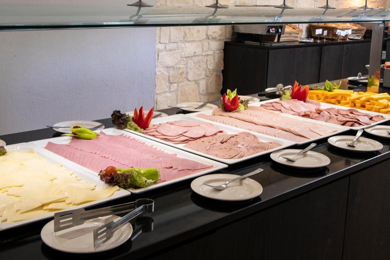 Akti Beach Hotel & Village Resort Klorakas Eksteriør bilde